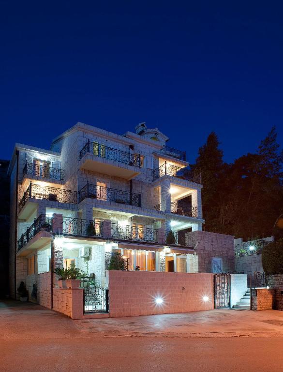 سفيتي ستيفان Apartments Vuksic المظهر الخارجي الصورة