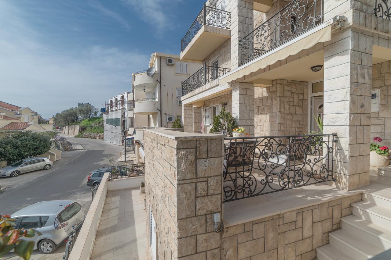 سفيتي ستيفان Apartments Vuksic المظهر الخارجي الصورة