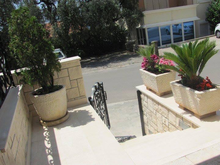 سفيتي ستيفان Apartments Vuksic المظهر الخارجي الصورة